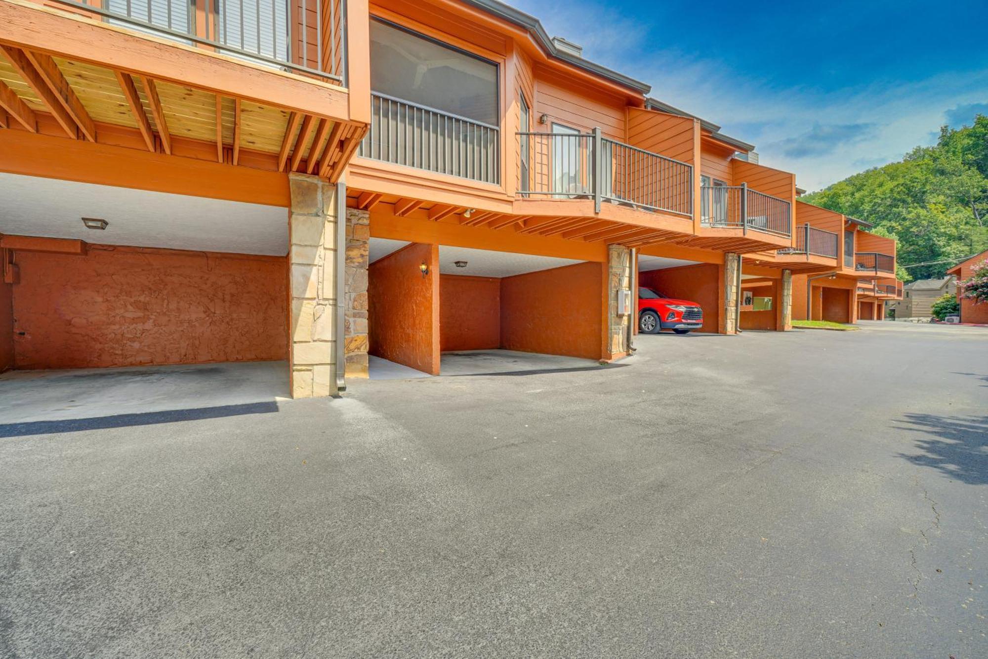 Gatlinburg Mountain Townhome With Pool Access! Exteriér fotografie