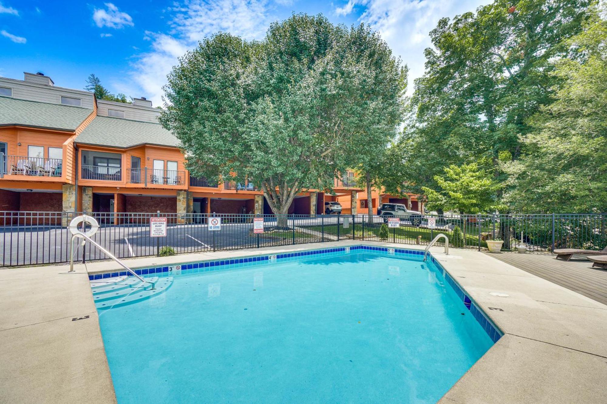 Gatlinburg Mountain Townhome With Pool Access! Exteriér fotografie
